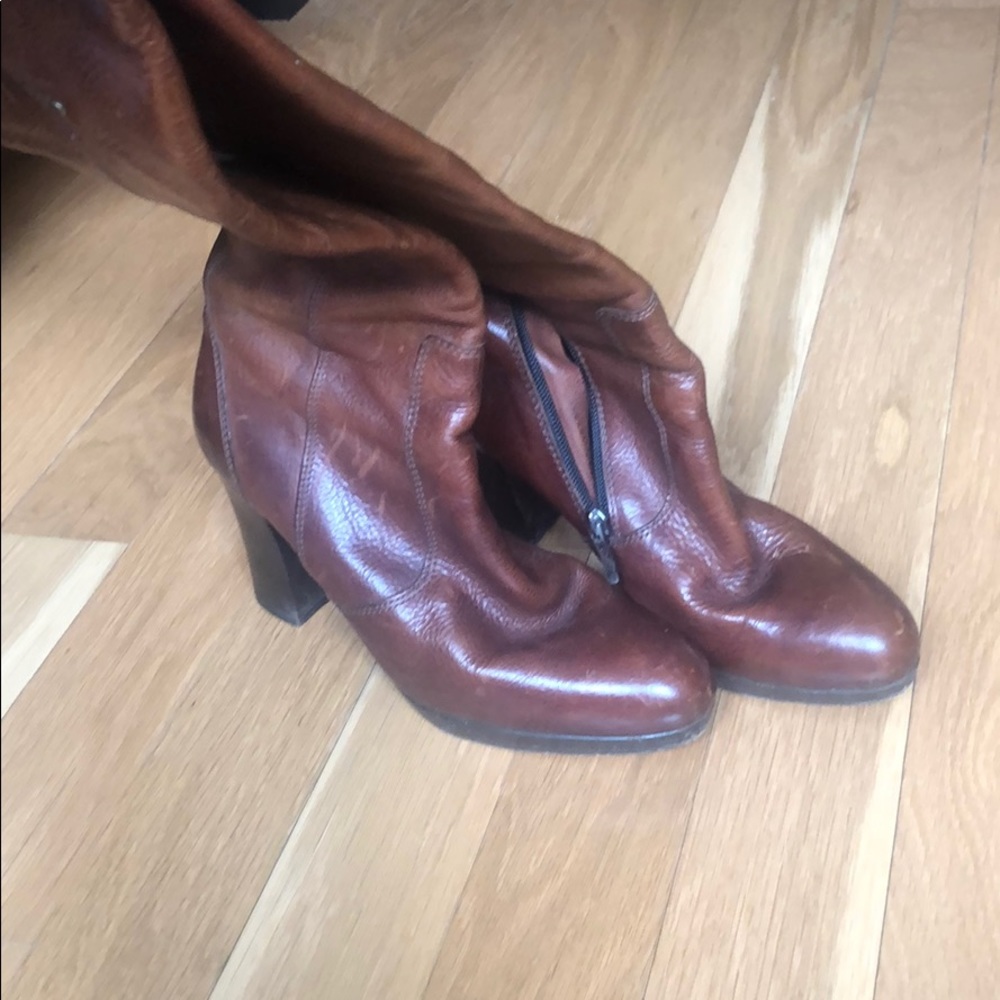 knee high brown leather boots with heel
